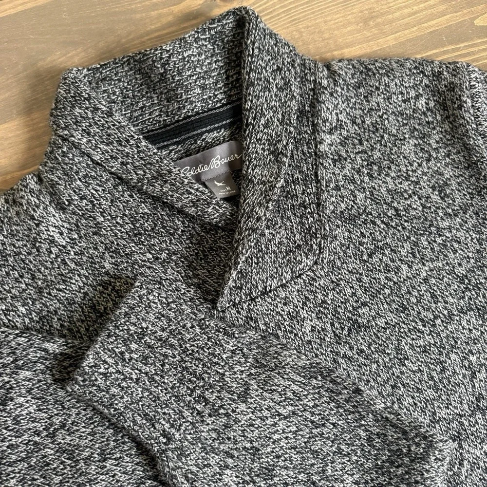 Eddie Bauer Men's Medium Gray Wool Blend Long Sleeve Sweater - Picture 1 of 7